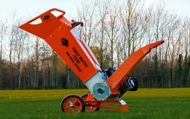 Attrezzature forestali e da giardino